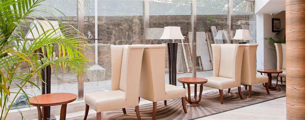 Hiltop Hotel Mumbai Ngoại thất bức ảnh