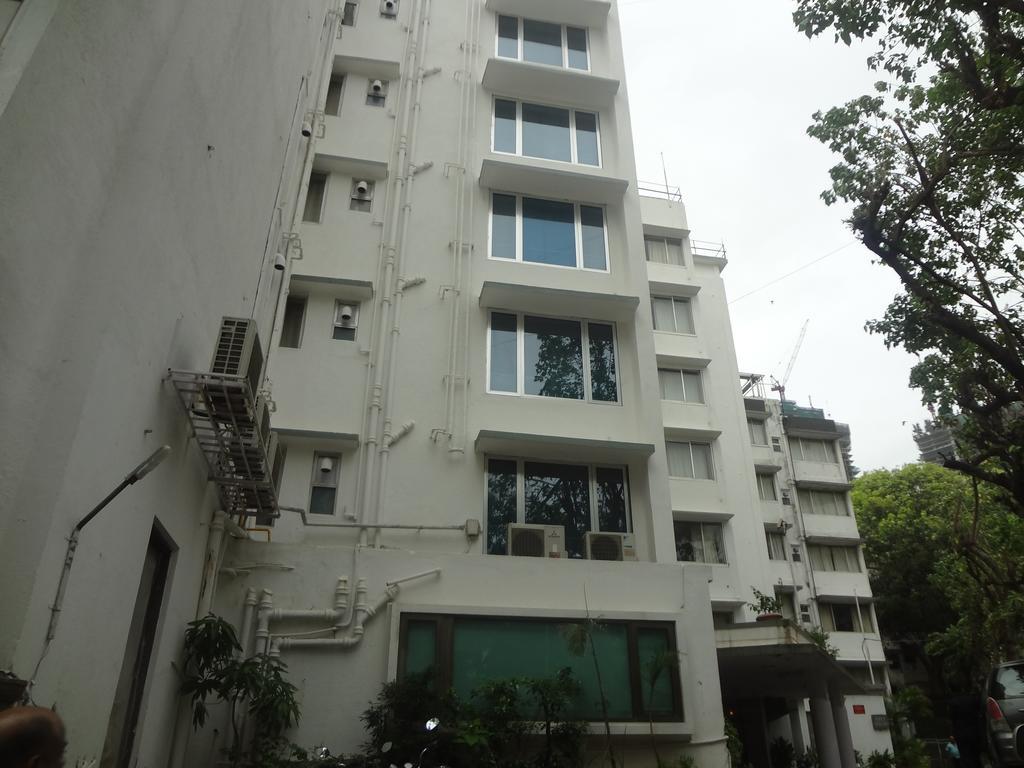 Hiltop Hotel Mumbai Ngoại thất bức ảnh