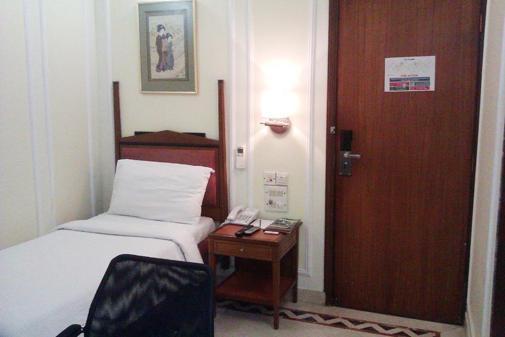 Hiltop Hotel Mumbai Ngoại thất bức ảnh